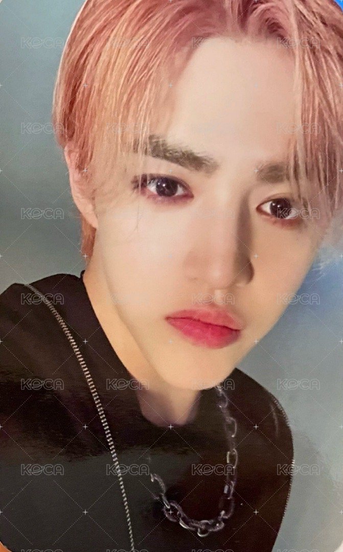 MINI12 專輯卡 ｜FEEL NEW ver. 正面