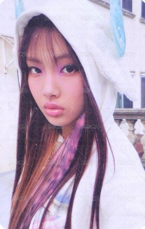 OMG 專輯卡 Hyein ver. 正面