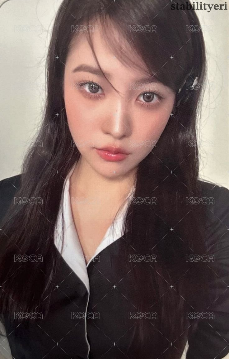 Redvelvet 2024 Season's Greetings 隨機卡 B版隨機Yeri自拍小卡 正面