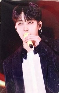 RIGHT HERE 演唱會 DVD / CD 卡 日巡