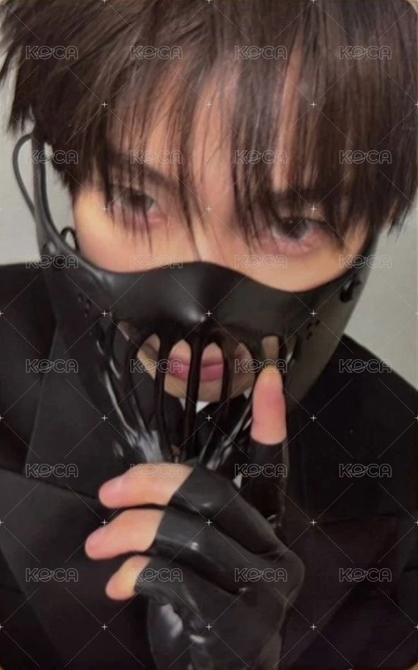 迷六 wvs PB 特典卡  正面