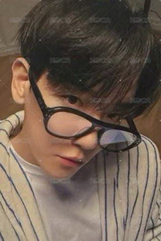 Hello, World 專輯卡 Pineapple ver. 正面