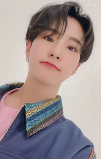 NOT ALONE 專輯卡 C ver.