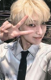 正二 yzy 青島線下 簽售卡  正面