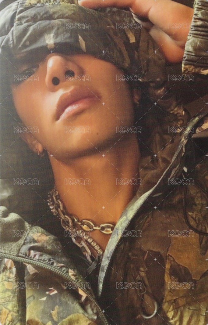 FAMOUS tbl 幸運卡  正面