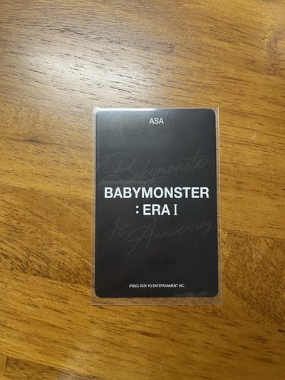 寶怪一週年 自拍 角