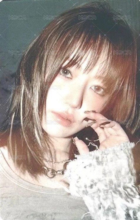 DIFFERENT 隨機卡  正面