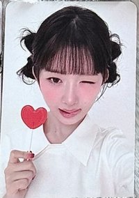 代言卡 luna代言卡