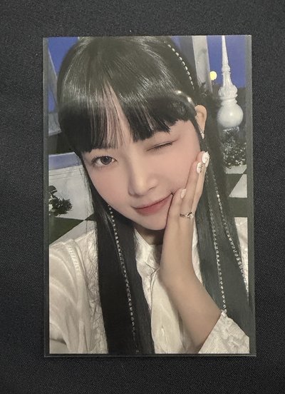 LE SSERAFIM FEARLESS JP 隨機卡  恩採