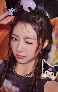 DIFFERENT 專輯卡 庫洛米ver.