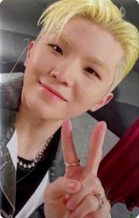 正四 yzy A 簽售卡 