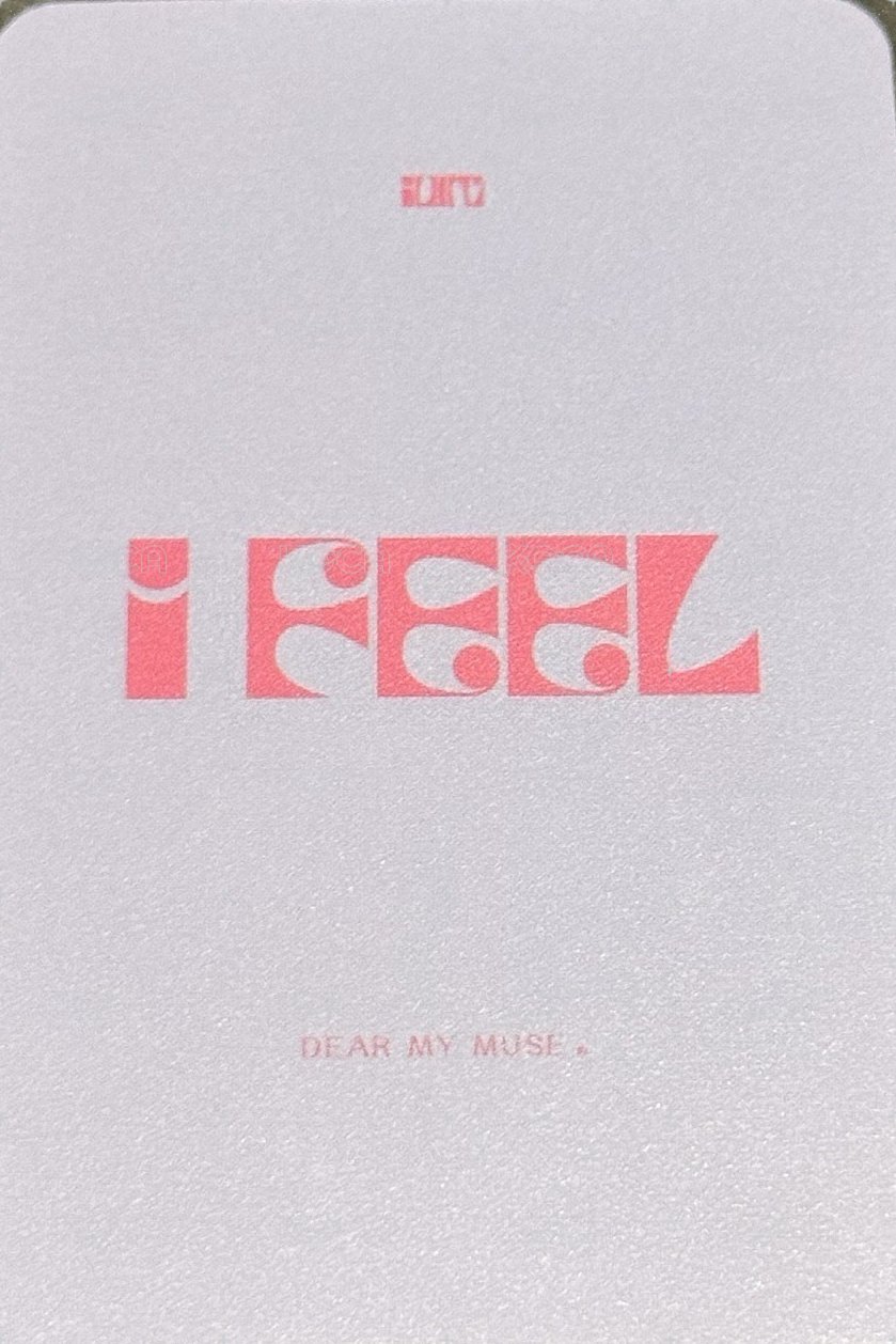 I feel dmm 4.0 簽售卡  背面