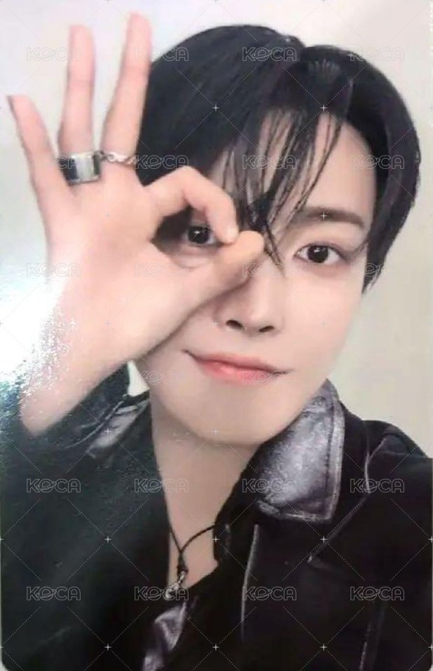 Ashes to Light Rakuten books 幸運卡  正面