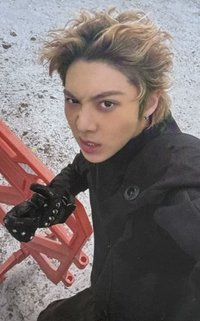 FAMOUS yeti 幸運卡 