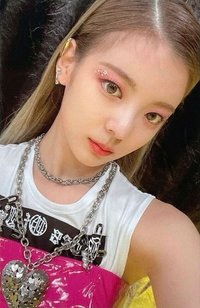 CRAZY IN LOVE 專輯卡 特別版