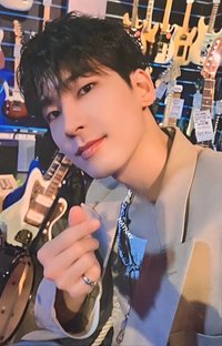 MINI11 yzy A 簽售卡 