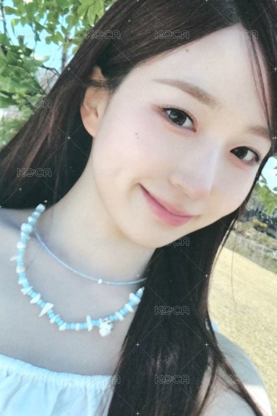 NSWER VACATION 隨機卡  正面