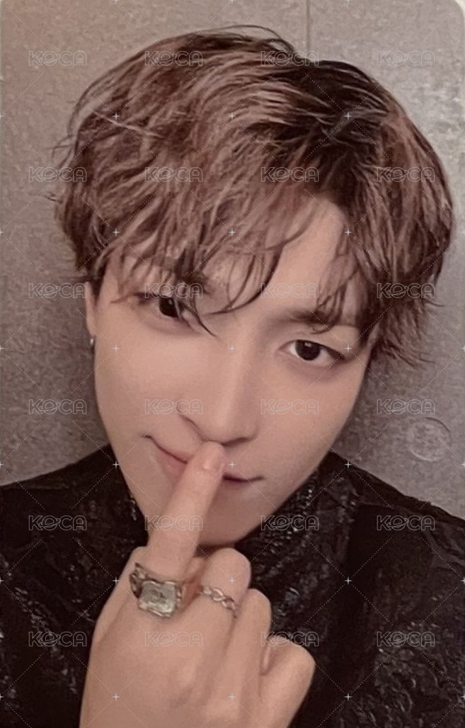 IN YOUR FANTASY 隨機卡  正面