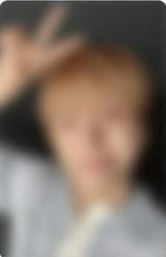 The Action yzy 預售 2.0 特典卡 