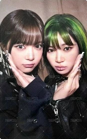 DIFFERENT 專輯卡 初回A雙人卡 正面