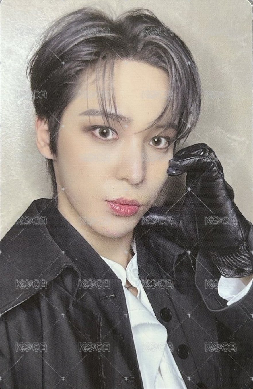 GOLDEN HOUR :  Part.3 In Your Fantasy hello82 US POP-UP 特典卡 CHEEK Heart ver. 正面