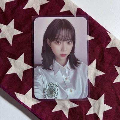 Clio眼影 代言卡 冬