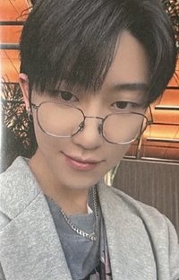 正四後續 yzy C 簽售卡 