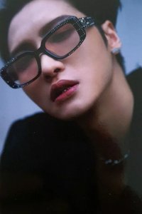 Outlaw 專輯卡 Platform ver. Image