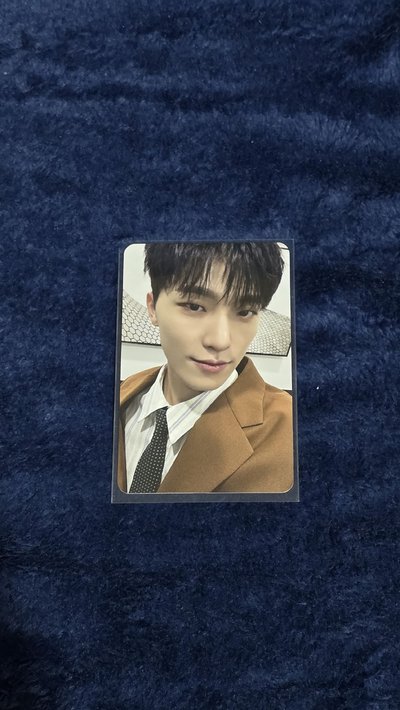 迷12 SPILL THE FEELS