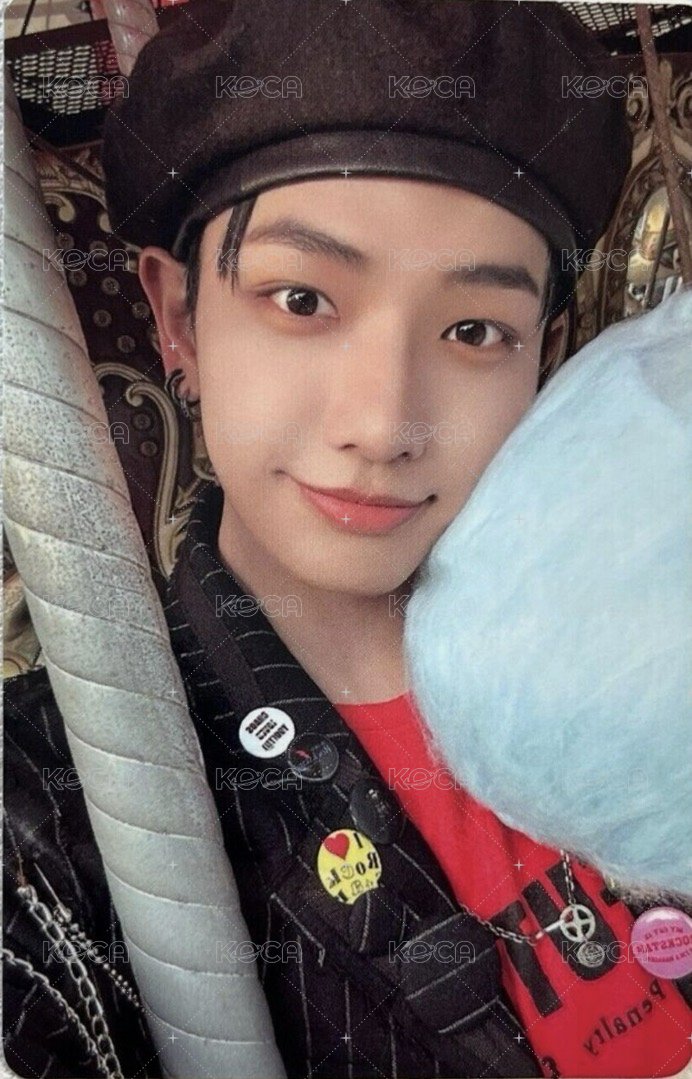 WHY.. 專輯卡 Dazed ver. 正面