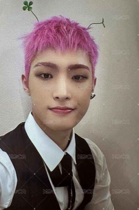 OUTLAW 專輯卡 A ver. 1 正面