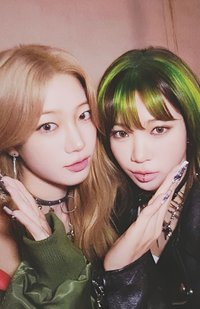 DIFFERENT 專輯卡 初回A雙人卡