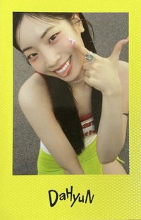 正規四 專輯卡 Polaroid ver. 黃版 固配