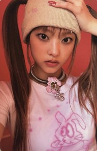 OMG 專輯卡 Haerin ver.