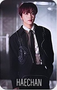 LOVEHOLIC 專輯卡 B1 ver