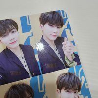 左上2張 四宮格微凹痕及直線💛