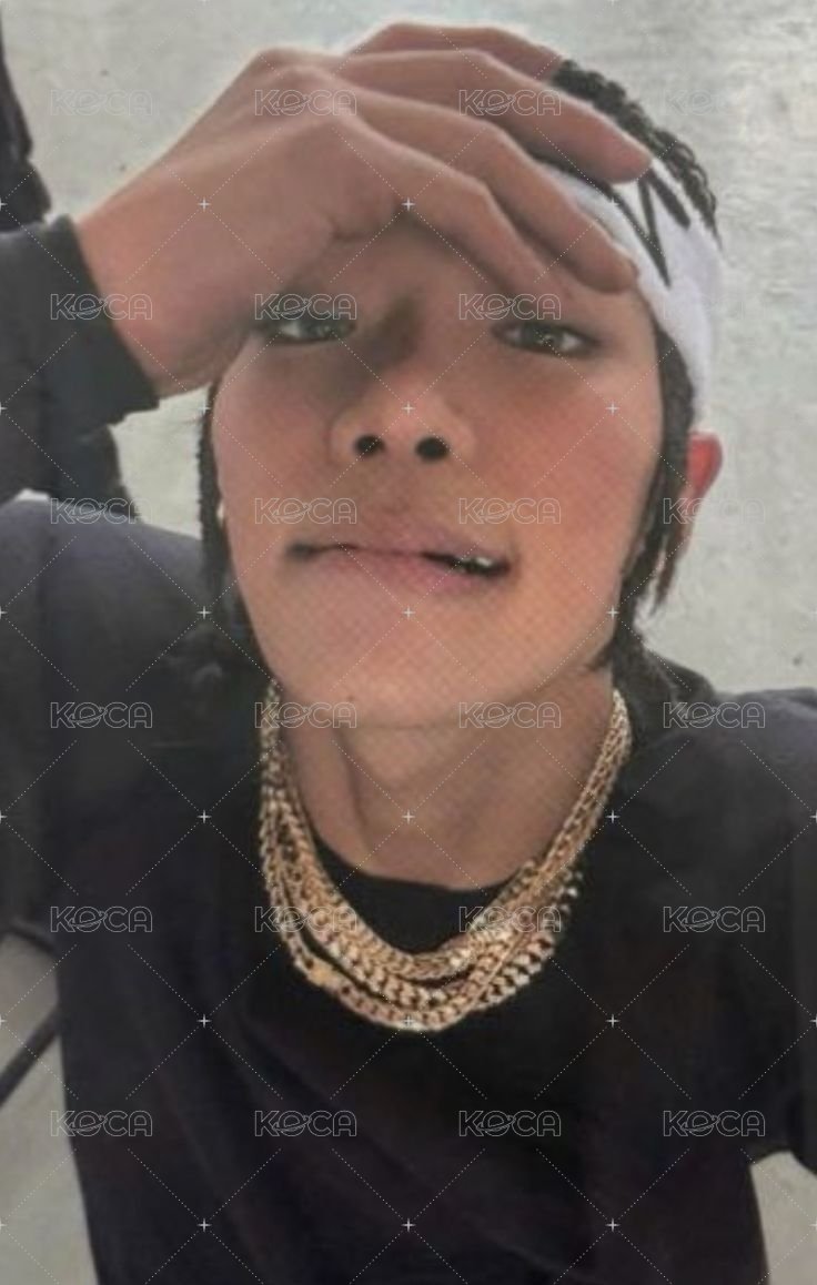 FAMOUS k4 幸運卡  正面