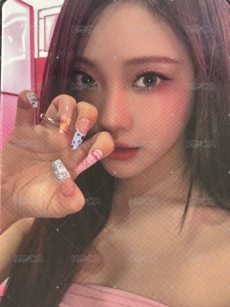 Hot Mess 專輯卡 Poster版 正面