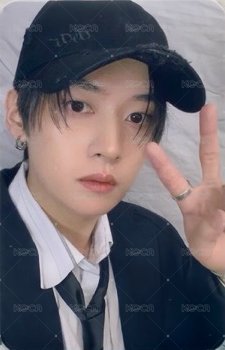 KARMA yes24 特典卡  正面