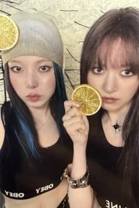 STICK OUT jyp 2.0 簽售卡 莉圭雙人卡