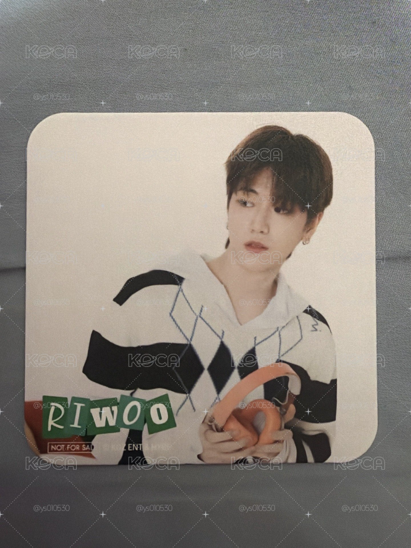 BOYNEXTDOOR CAFE RIWOO杯墊