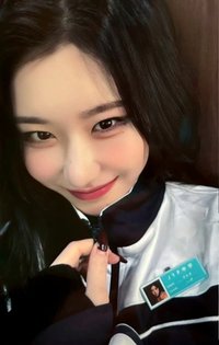 BORN TO BE 楠藝 1.0 簽售卡 校服