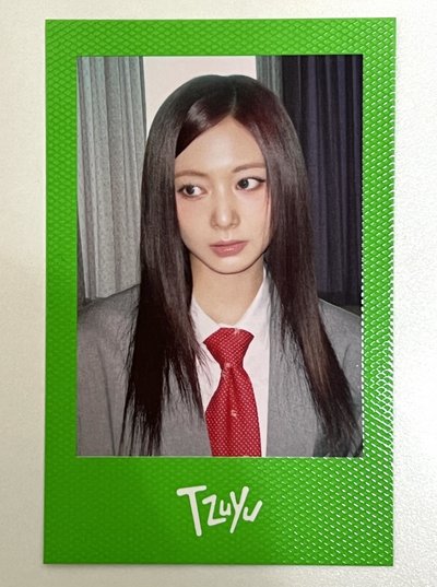 THIS IS FOR｜子瑜 拍立得 & 預售禮