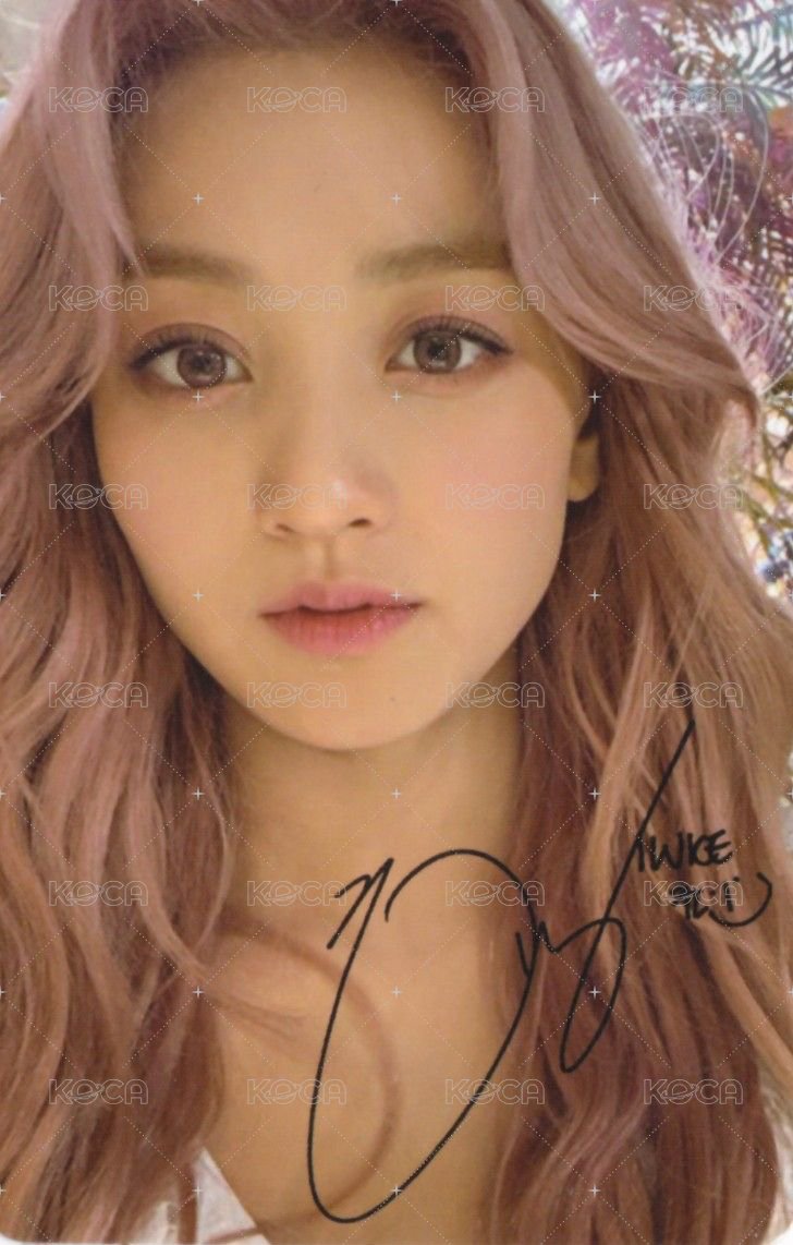 MORE & MORE 專輯卡  正面