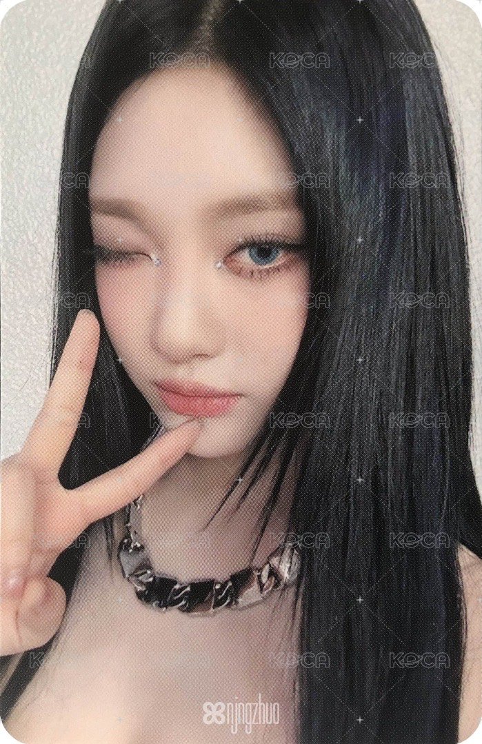 Drama ia 幸運卡 寧 正面