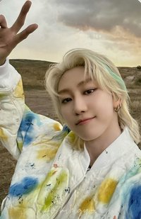 MINI11 yzy 4.0 特典卡 金髮八