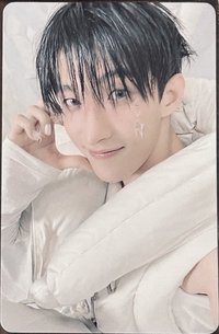 正五 yzy 幸運卡 