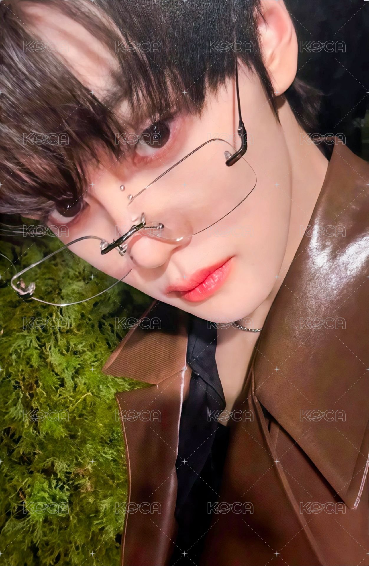 迷五 am 特典卡 無框眼鏡ver. 正面