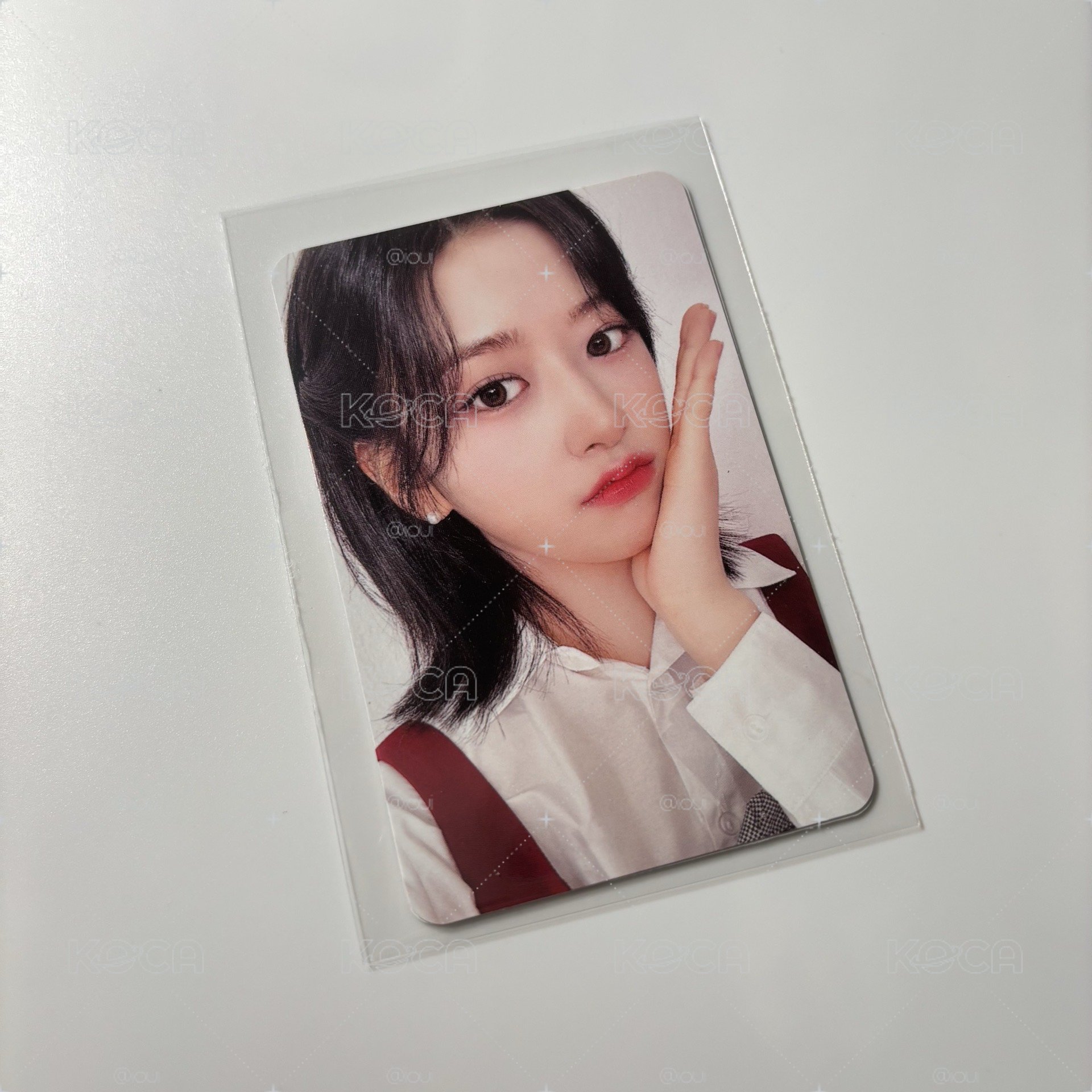 Yujin 安兪眞 IVE Switch 專卡