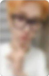 The Action yzy 1.0 簽售卡 中背